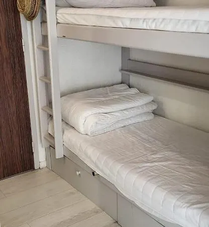 La Cigale De A 100 M De La Et Du Centre Du Grau Du Roi Apartmán *