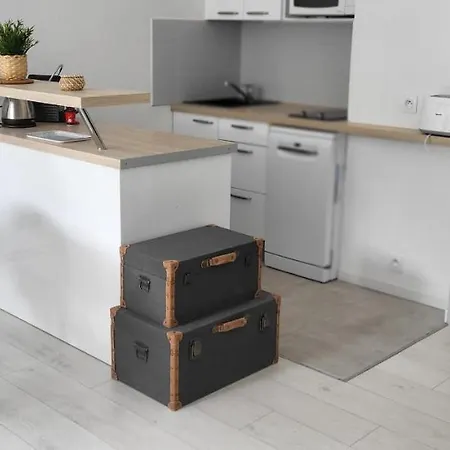 Apartament La Cigale De A 100 M De La Et Du Centre Du Grau Du Roi *